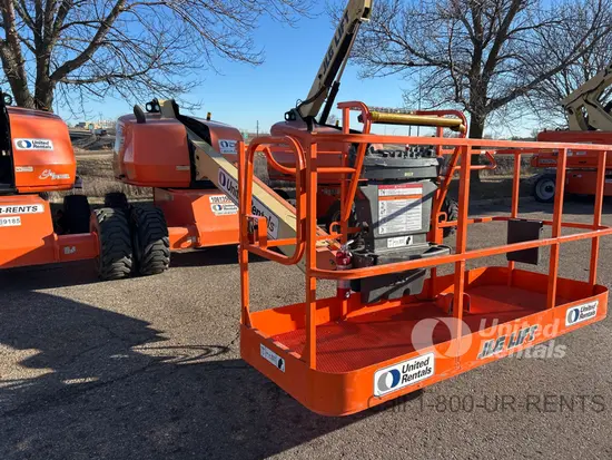 2017 JLG 400S Boom Lift