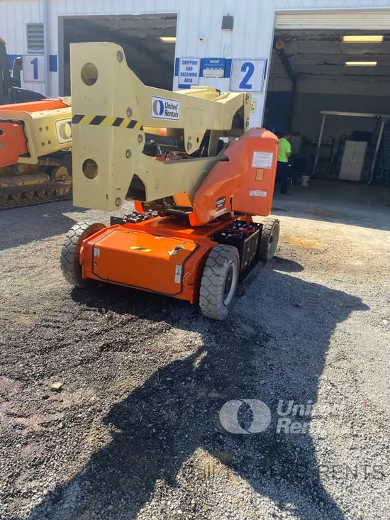 2022 JLG E400AJPN Articulating Boom Lift