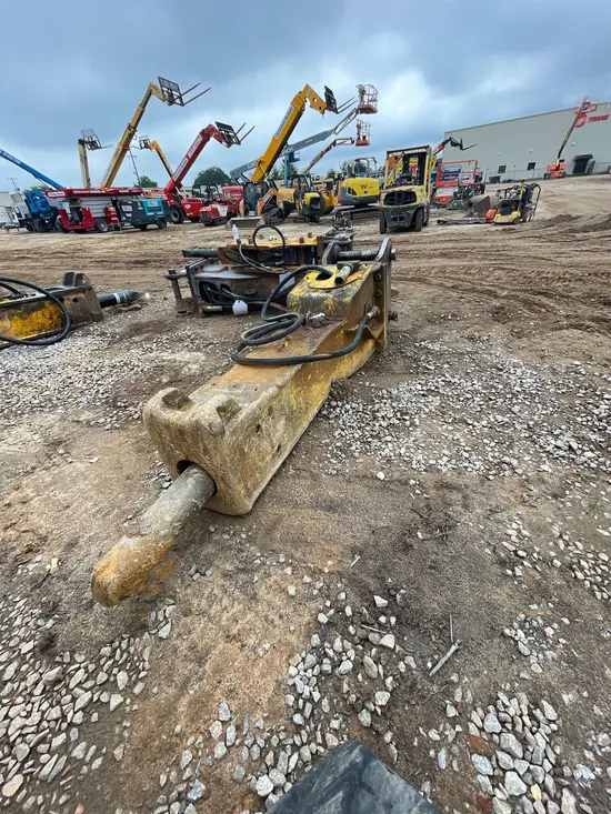 2014 Atlas Copco HB2500 Attachment