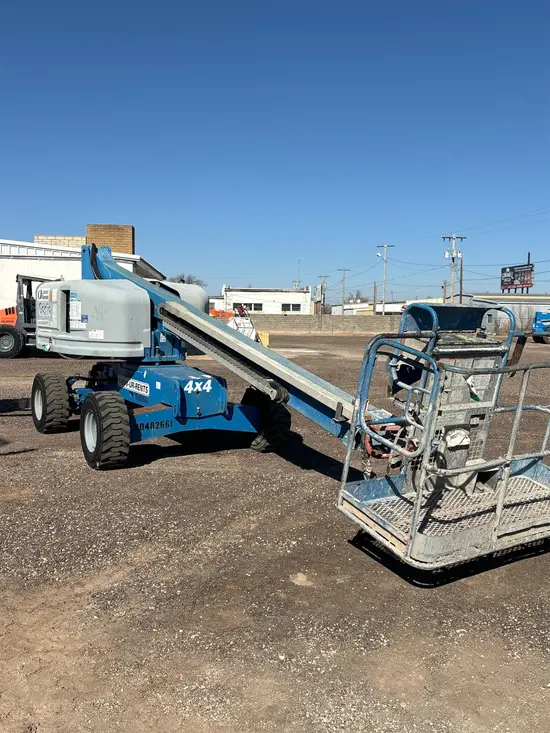 2016 Genie S-40 Boom Lift