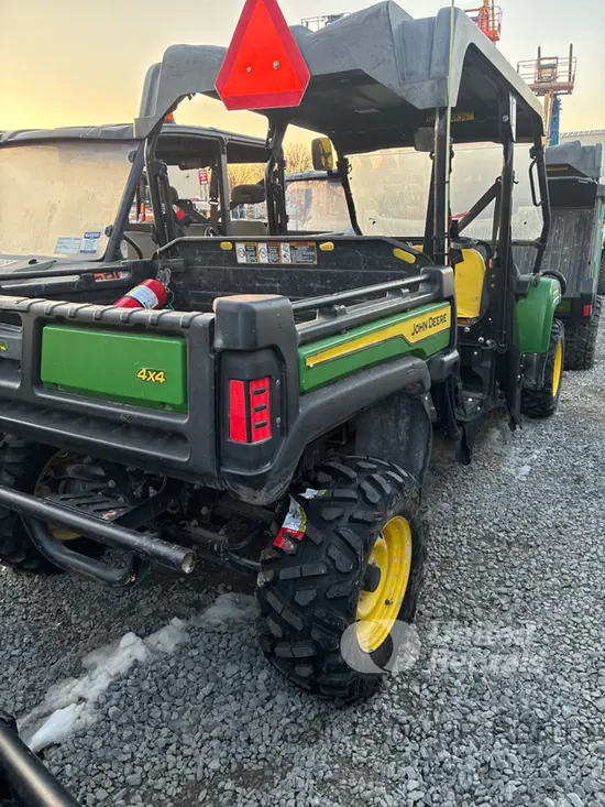2022 John Deere XUV855M S4 Utility Vehicle