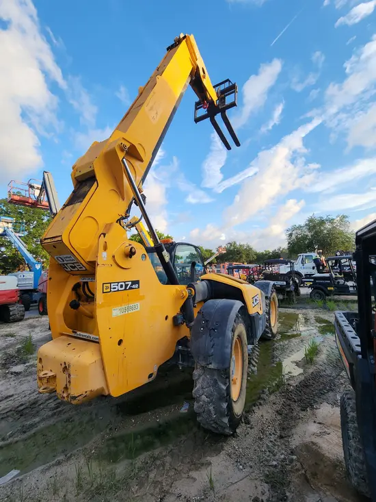 2017 JCB 507-42 Forklift
