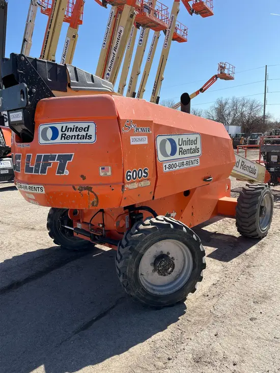 2017 JLG 600S Boom Lift