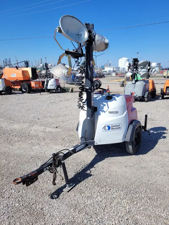 2017 Magnum Pro MLT6SM Portable Light Tower