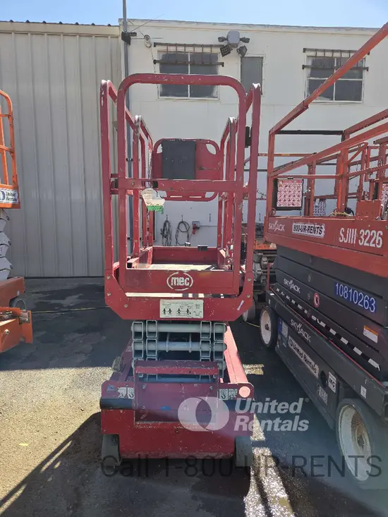 2018 MEC 1330SE Scissor Lift
