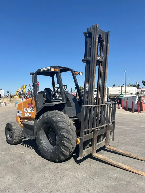 2021 Case 586H Forklift
