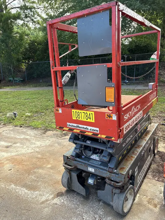 2018 Skyjack SJIII3219 Scissor Lift