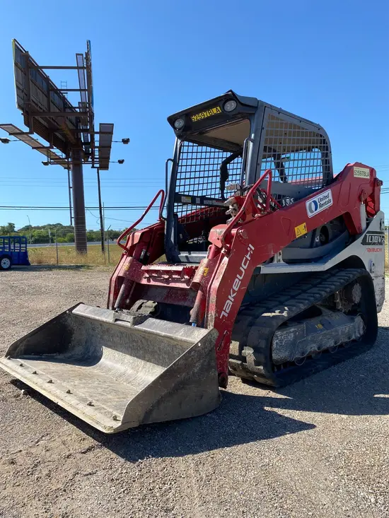 2017 Takeuchi TL10V2-R Track Loader