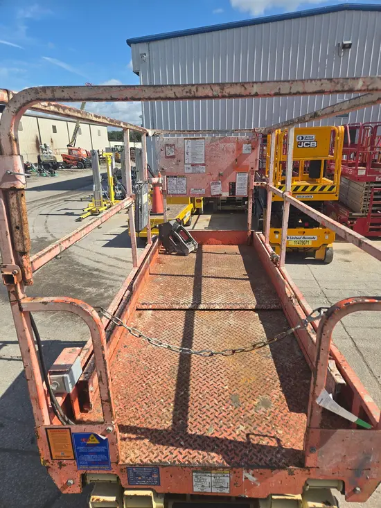 2016 JLG 3246ES Scissor Lift
