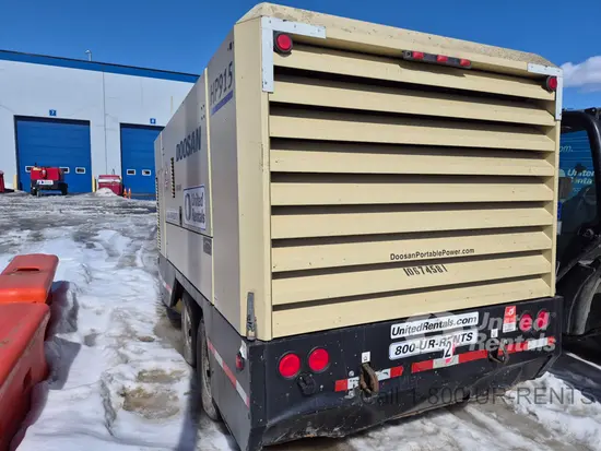 2017 Doosan HP915WCU-T4F Air Compressor