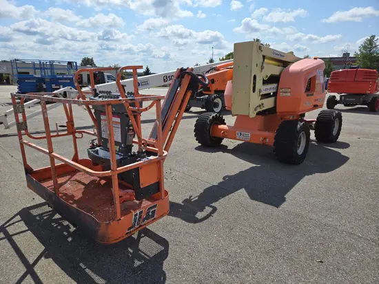 2016 JLG 450AJ Articulating Boom Lift