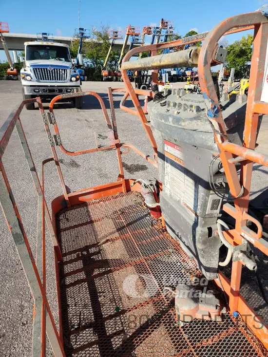 2017 JLG 600S Boom Lift