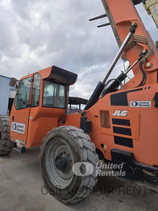 2017 SKYTRAK 10054 Forklift