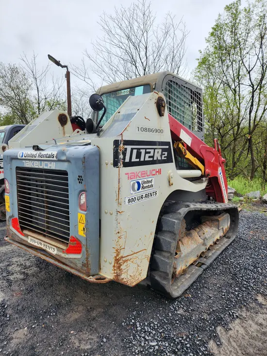 2019 Takeuchi TL12R2-CR Track Loader