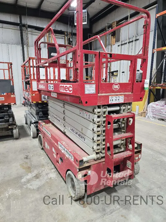 2017 MEC 4046SE Scissor Lift
