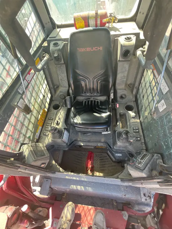 2018 Takeuchi TL12R2-CR Track Loader