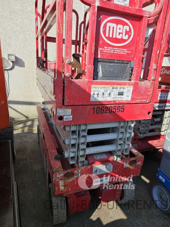 2017 MEC 1930SE Scissor Lift