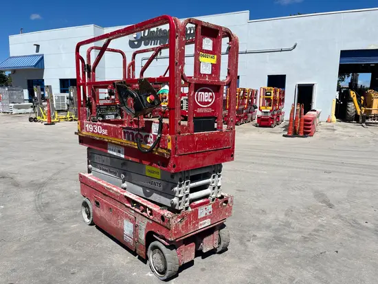 2017 MEC 1930SE Scissor Lift
