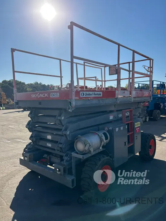 2017 Skyjack SJ8841RT Rough Terrain Scissor Lift