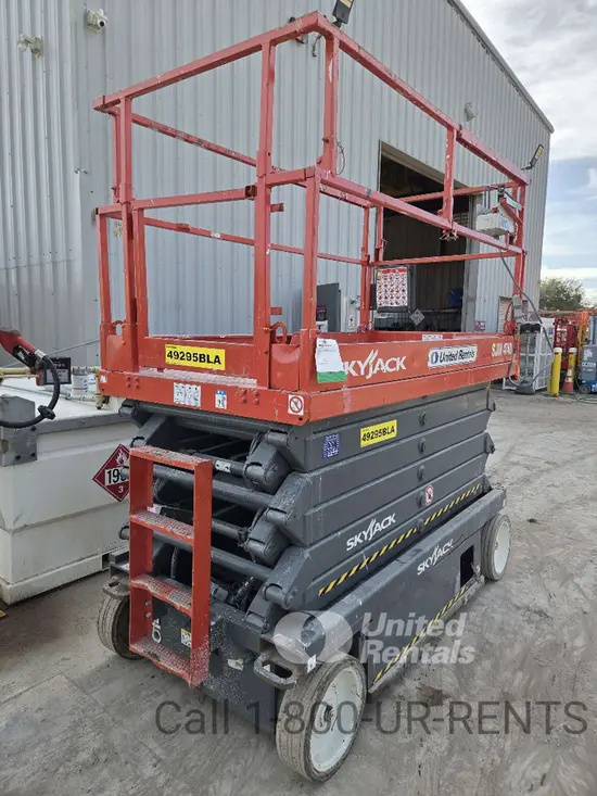 2017 Skyjack SJIII4740 Scissor Lift