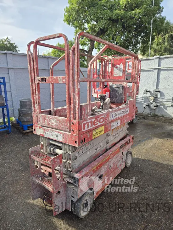 2017 MEC 1930SE Scissor Lift