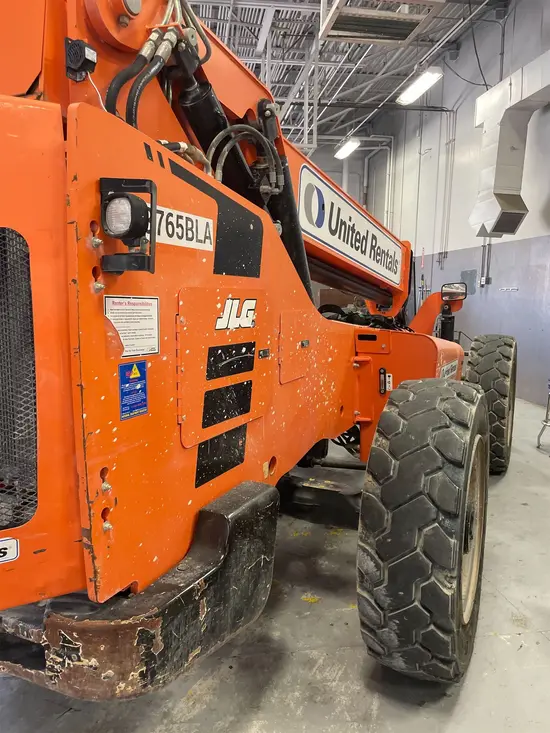 2017 SKYTRAK 8042 Forklift