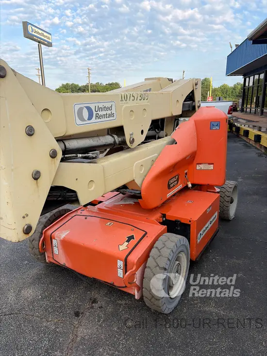 2018 JLG E400AJPN Articulating Boom Lift