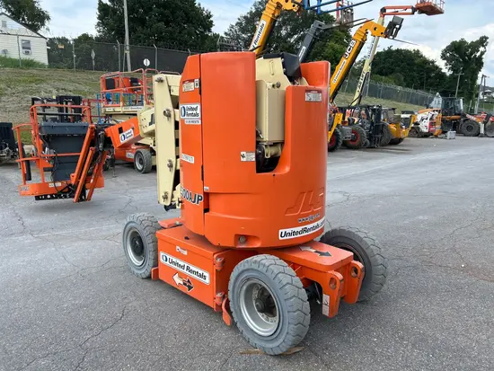 2018 JLG E300AJP Articulating Boom Lift
