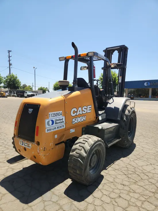2021 Case 586H Forklift