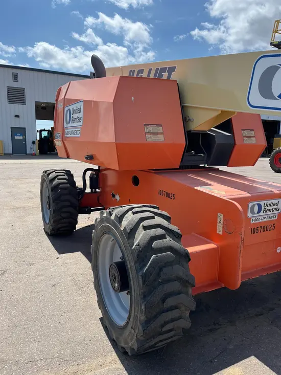 2017 JLG 660SJ Boom Lift