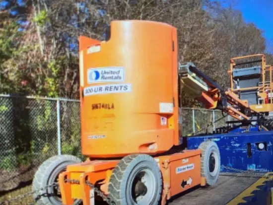 2017 JLG E300AJP Articulating Boom Lift