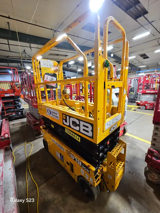 2018 JCB S1930E Scissor Lift