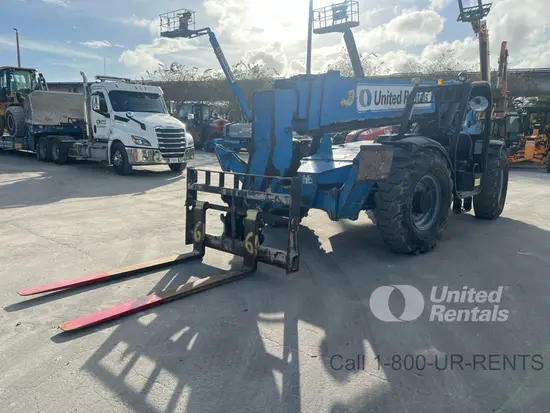 2015 Genie GTH-1056 Forklift