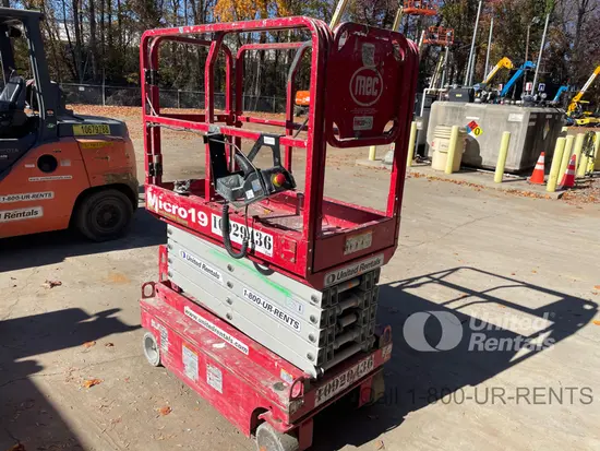 2019 MEC MICRO 19 Scissor Lift