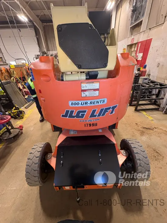 2016 JLG E400AJPN Articulating Boom Lift