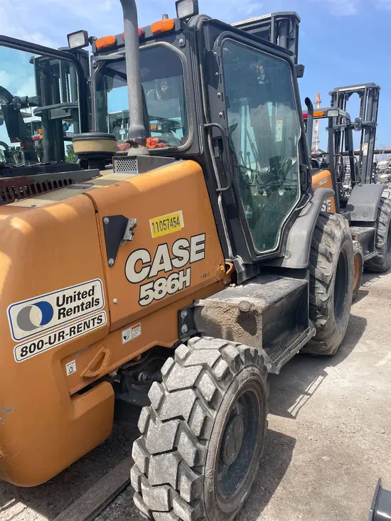 2020 Case 586H Forklift