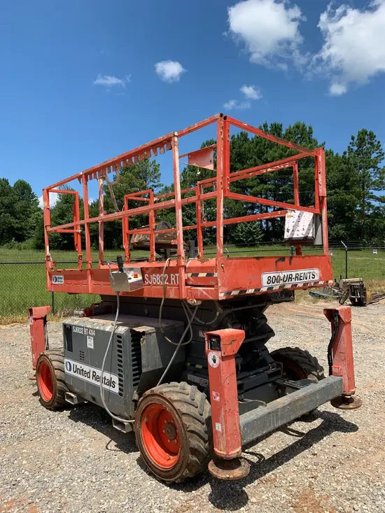 2017 Skyjack SJ6832RT Rough Terrain Scissor Lift