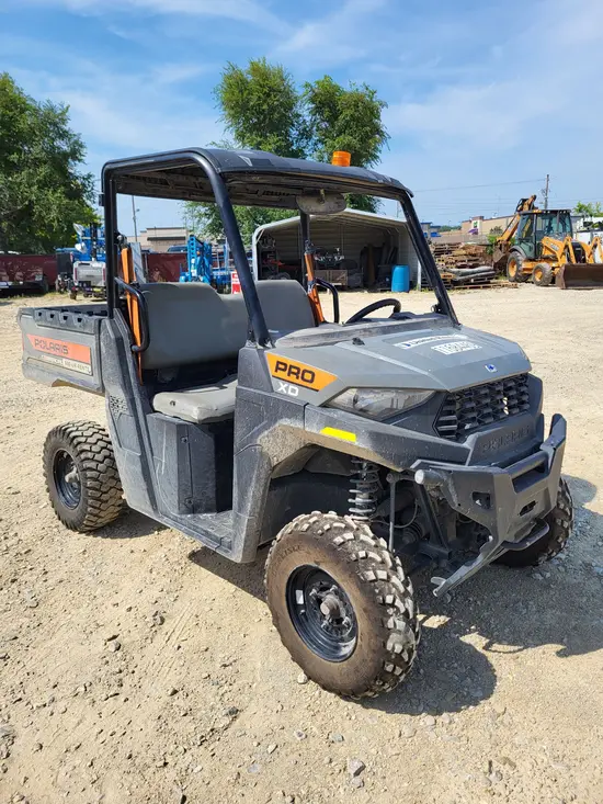 2023 Polaris PRO XD MID-SIZE Utility Vehicle
