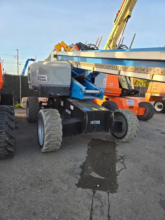 2017 Genie S-65 Boom Lift