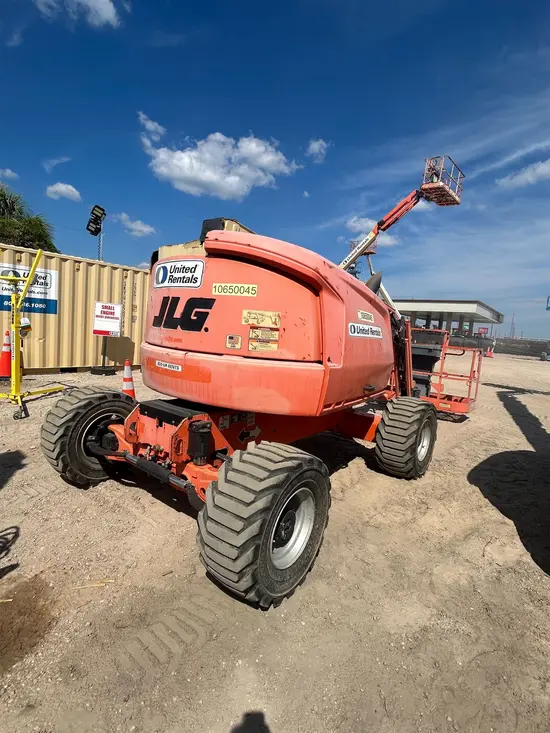 2017 JLG 450AJ Articulating Boom Lift