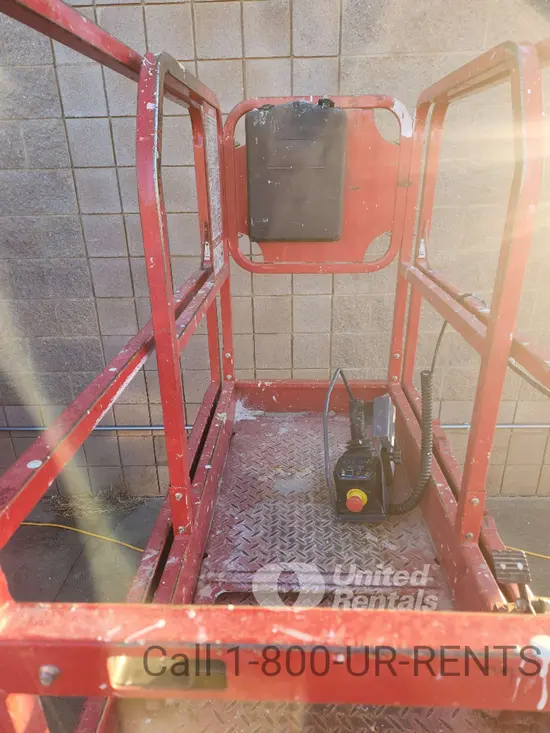 2019 MEC MICRO 19 Scissor Lift