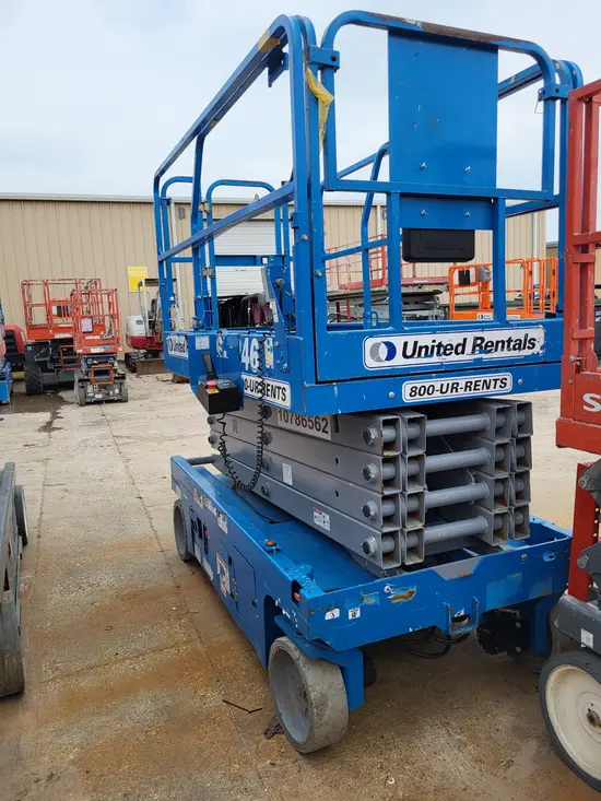 2018 Genie GS-3246 Scissor Lift