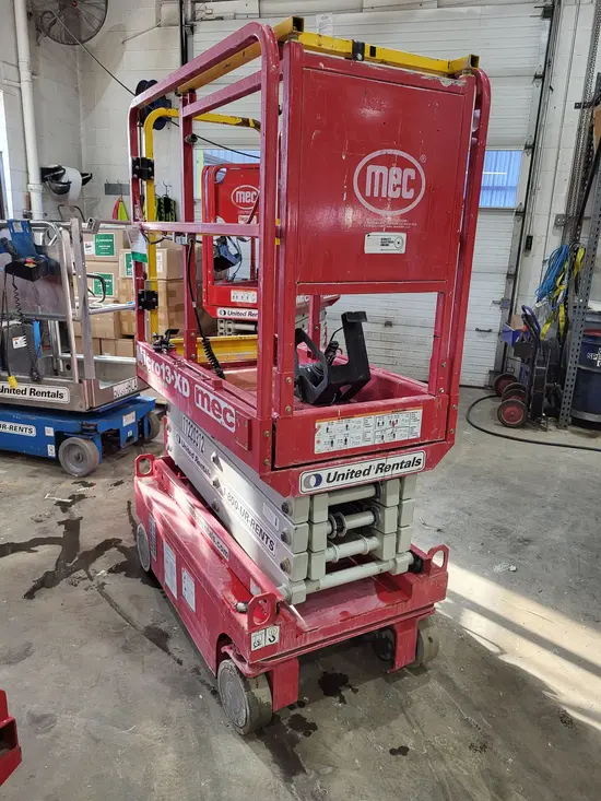 2021 MEC MICRO 13-XD Scissor Lift