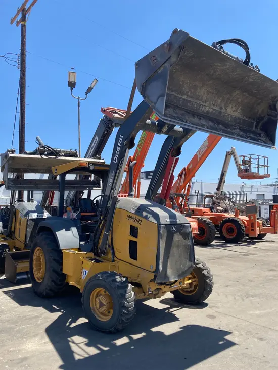 2019 John Deere 210L EP Wheel Loader