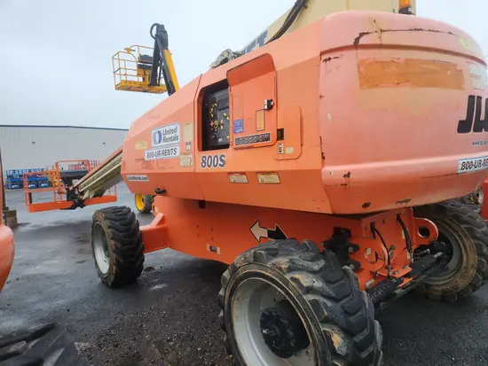 2015 JLG 800S Boom Lift