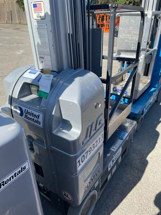 2018 JLG 20MVL Self-Propelled One-Person Lift
