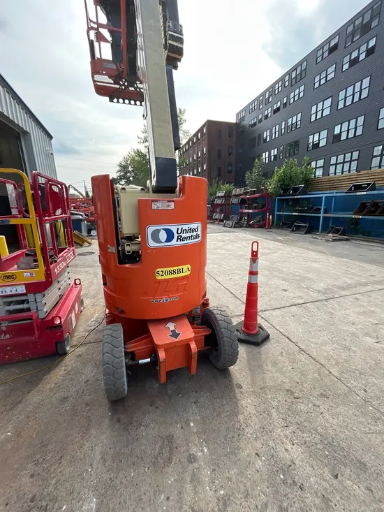 2017 JLG E300AJP Articulating Boom Lift