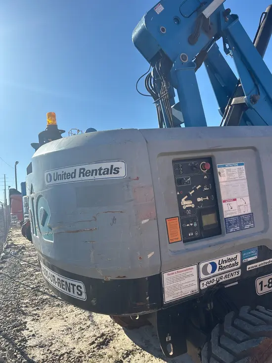 2016 Genie S-65 Boom Lift