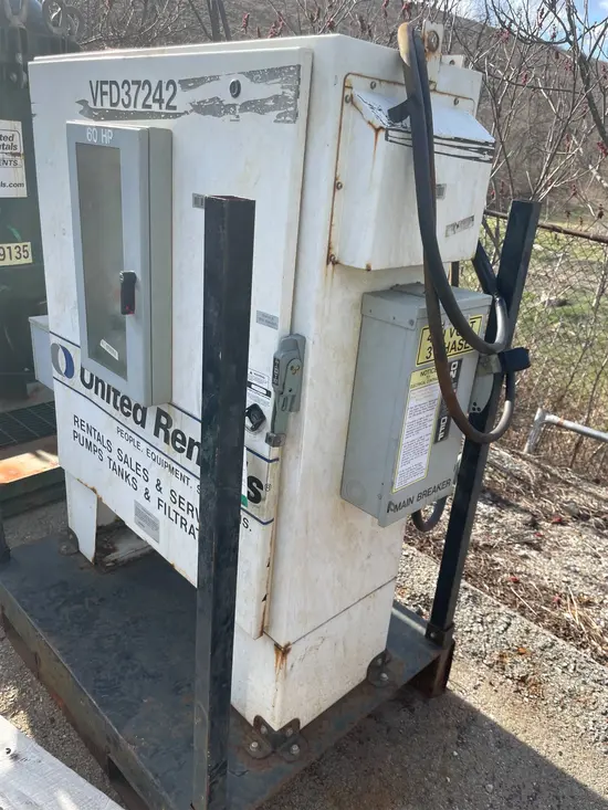 2013 YASKAWA E7BRB077P3T4 Pump
