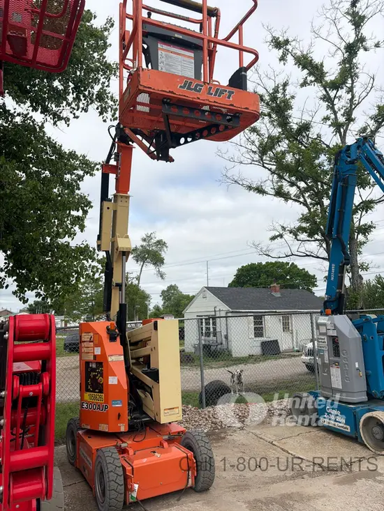 2017 JLG E300AJP Articulating Boom Lift